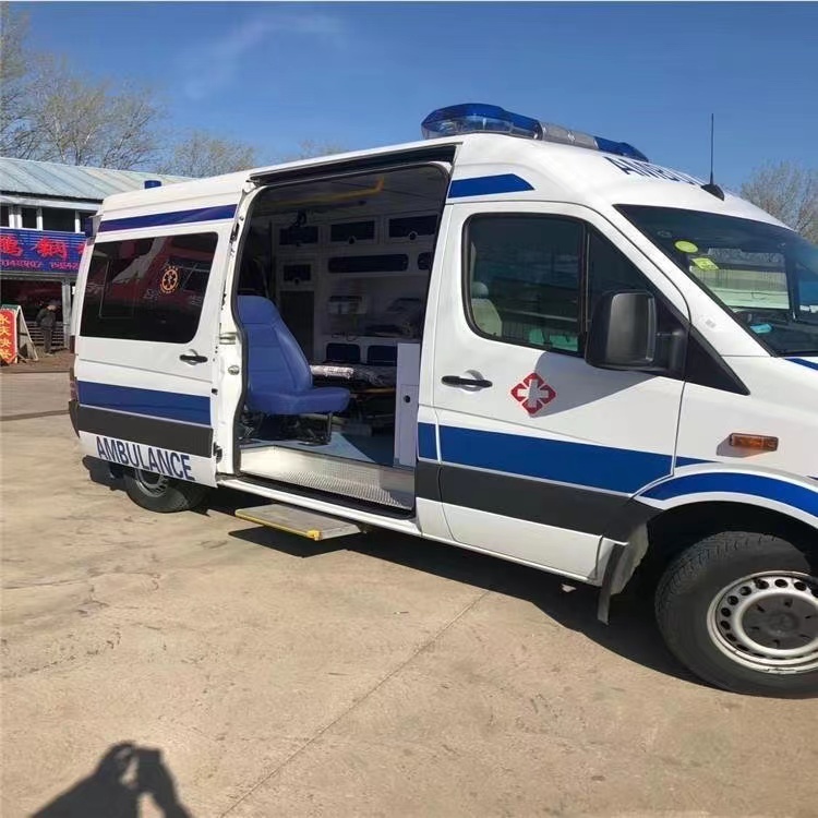 防城私人长途救护车出租转院回家